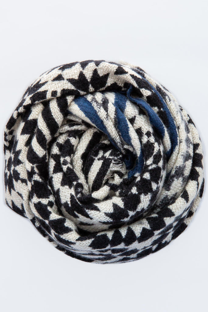 Ikaria Scarf