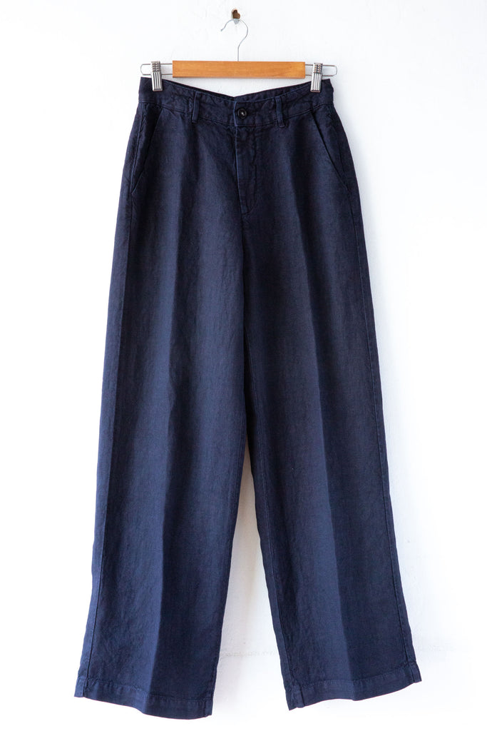 Lois Pant