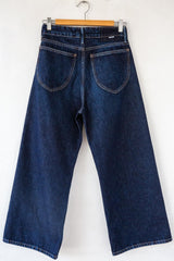Grace Crop Straight Leg