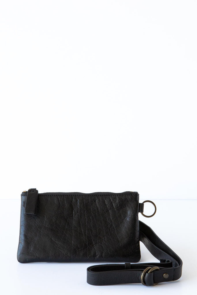 Flat Pouch w Belt